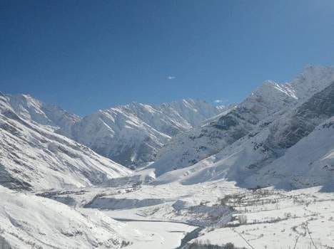 snowfall in himachal.