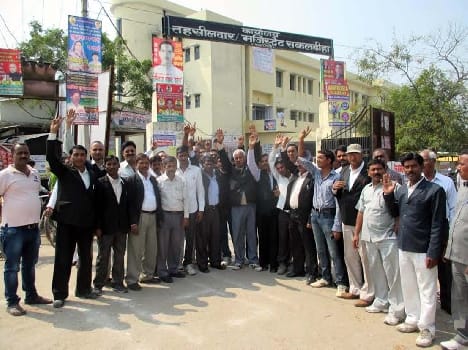 Lawyers protest.