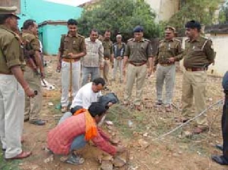 raids destroyed 30 quintals Lahan, four arrested