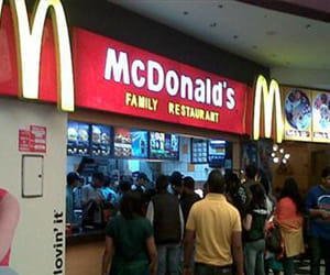 health department raid on multinational food chain in chandigarh