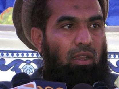luxury in pakistani jail for lakhvi.