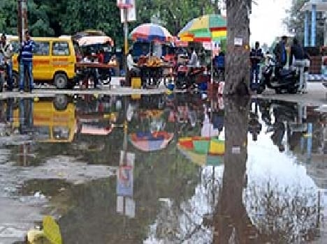 The road to the pond in the rain , streets