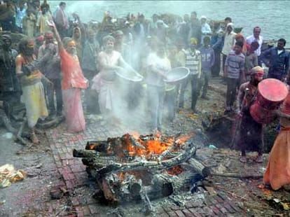 swine flu virus kill on holika dahan.