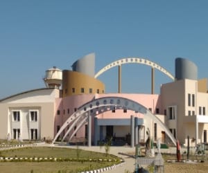 first science center of uttarakhand.
