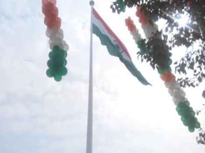 latest update on jammu kashmir flag hoisting