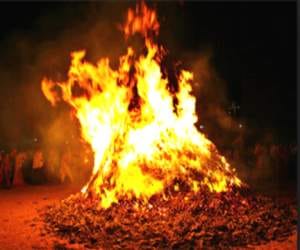 10.16 am Morning worship the HOLIKA.