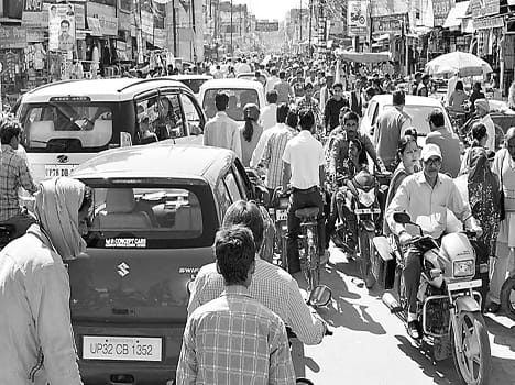 People suffering from jam in the city