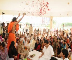 baba ramdev played holi.