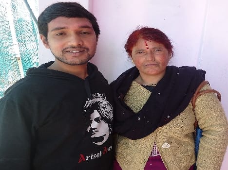 Khasti son of an engineer, a doctor's daughter