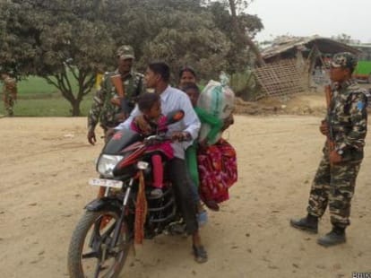 frisking of women by male jawans at nepal border.