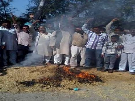 Upset by not having to buy rice farmers burned