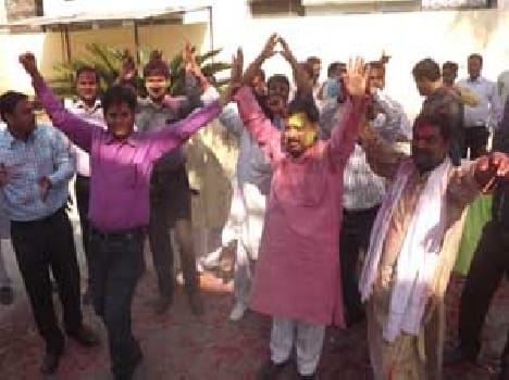 Saraf a society united