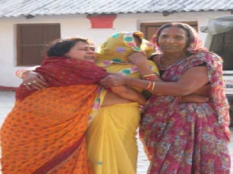 Clerk's wife hanged