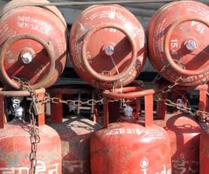no gas subsidy for two lakh customers.