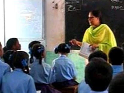 Problem on recruitment in Model Schools.