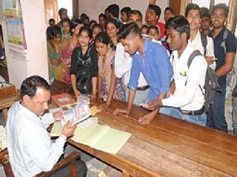 Thousands irritating to the letter candidate