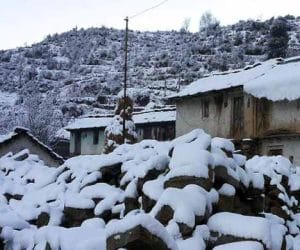 avalanche warning in kashmir
