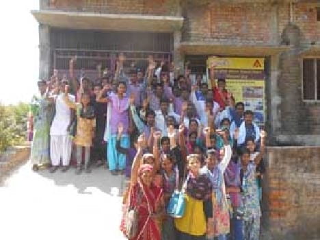 Skill Development Mission performing student / students