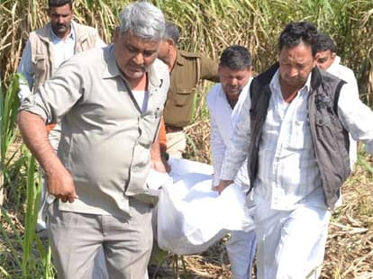 dead body found in varanasi barilly express train