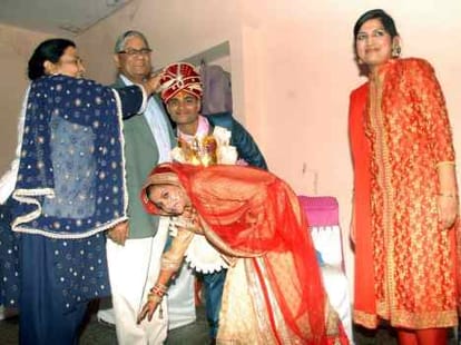 marriage of hindu girl by muslim parents