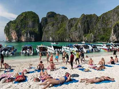 nude photo of a chinies woman goes viral from thai airport