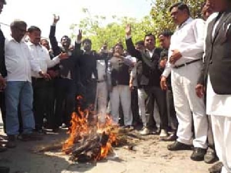 Angry lawyers march out