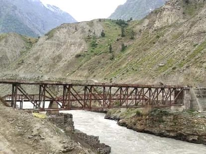 mooling bridge at lahauh spiti.