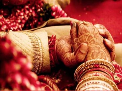 Girl broken marriage because of toilet