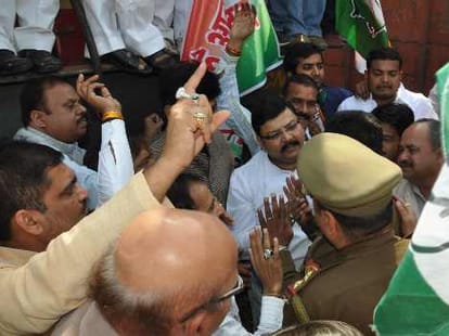 Congress protest against land acquisition bill.