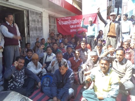 Movement immutable rural postal worker