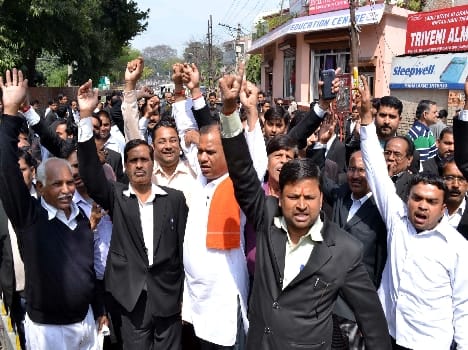 advocates protest