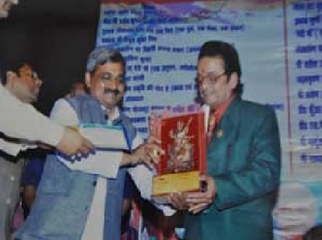 Malik honor Goddess Saraswati