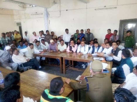 Sanitation workers strike over after stormy meeting