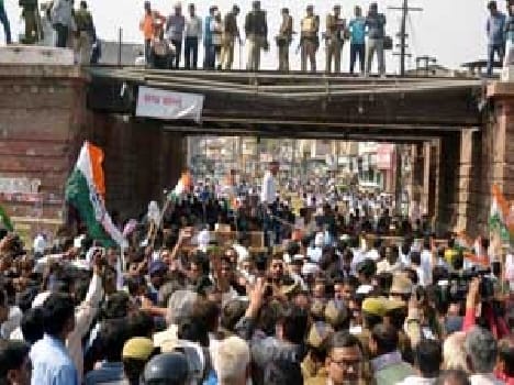 Congress met on the road to save land