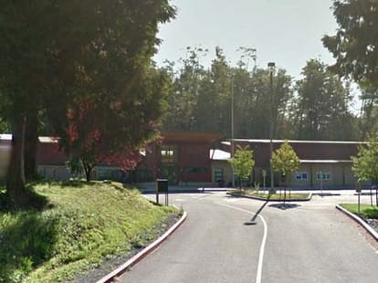 class three students downloaded porn in school, suspended