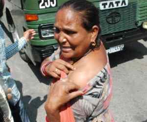lathicharge on ration dealers at kathua