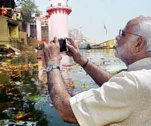 dirty kashi ghats.