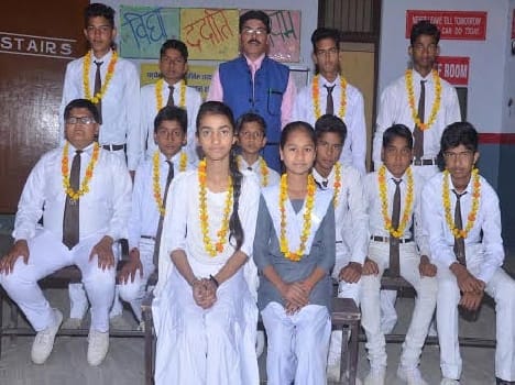 Students of the ball off boxing competition