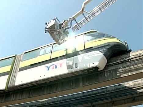 mono rail stuck on the way