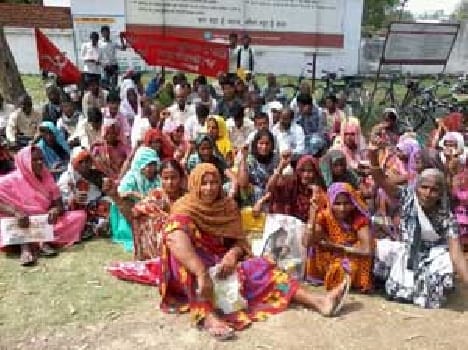 Encompass workers for work holding