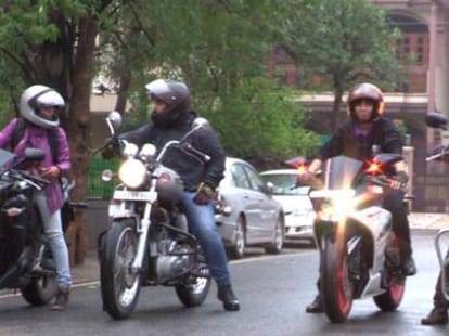 lady bikers in india.