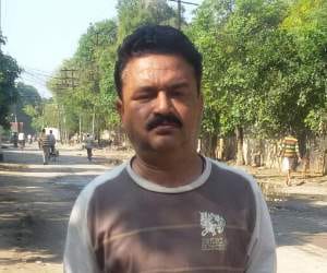 loot with cop in kanpur