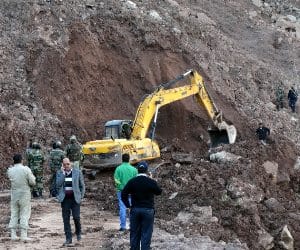 Jammu-Srinagar Highway Closed after Heavy Snowfall Triggers Landslide