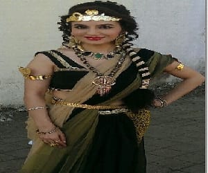 roop durgapal in news role.