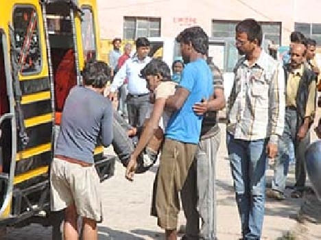 Hightension death of teenagers breaking strings