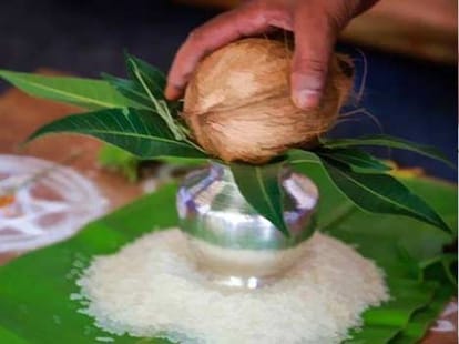 navratra kalash puja coconut