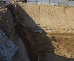 10 labourers critical and one died in an accident.