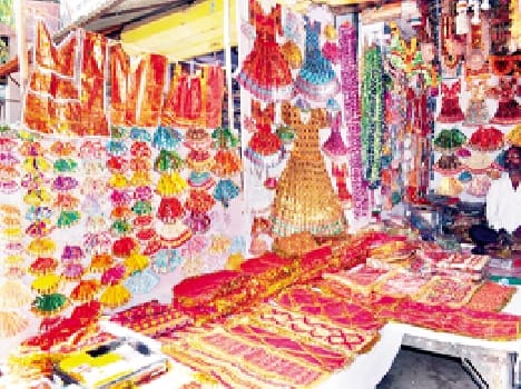 How Phnaun satrangi Chunrian Mayya