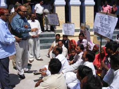 Fair anger against arbitrary consolidation