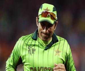 lucky Misbah-ul-Haq farewell with exit in world cup